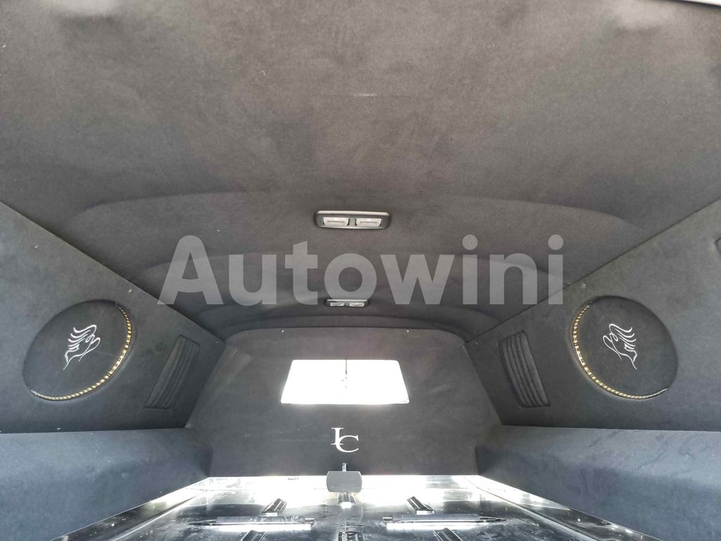 2010 LINCOLN TOWN CAR FUNERAL COACH FULL AUTO AC AT - 32