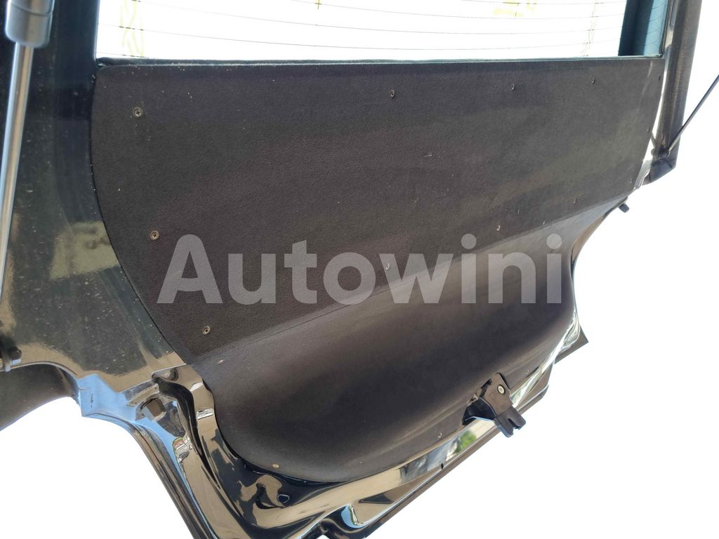 2010 LINCOLN TOWN CAR FUNERAL COACH FULL AUTO AC AT - 34