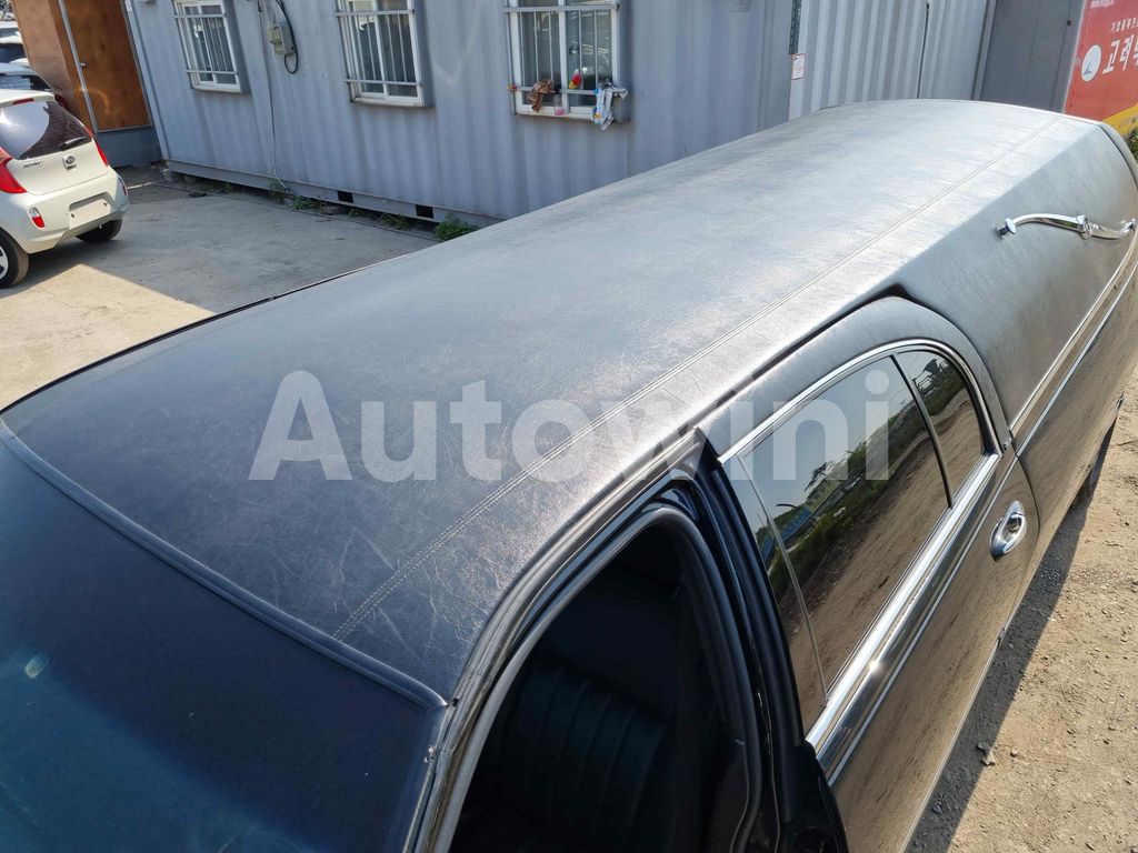 2010 LINCOLN TOWN CAR FUNERAL COACH FULL AUTO AC AT - 40