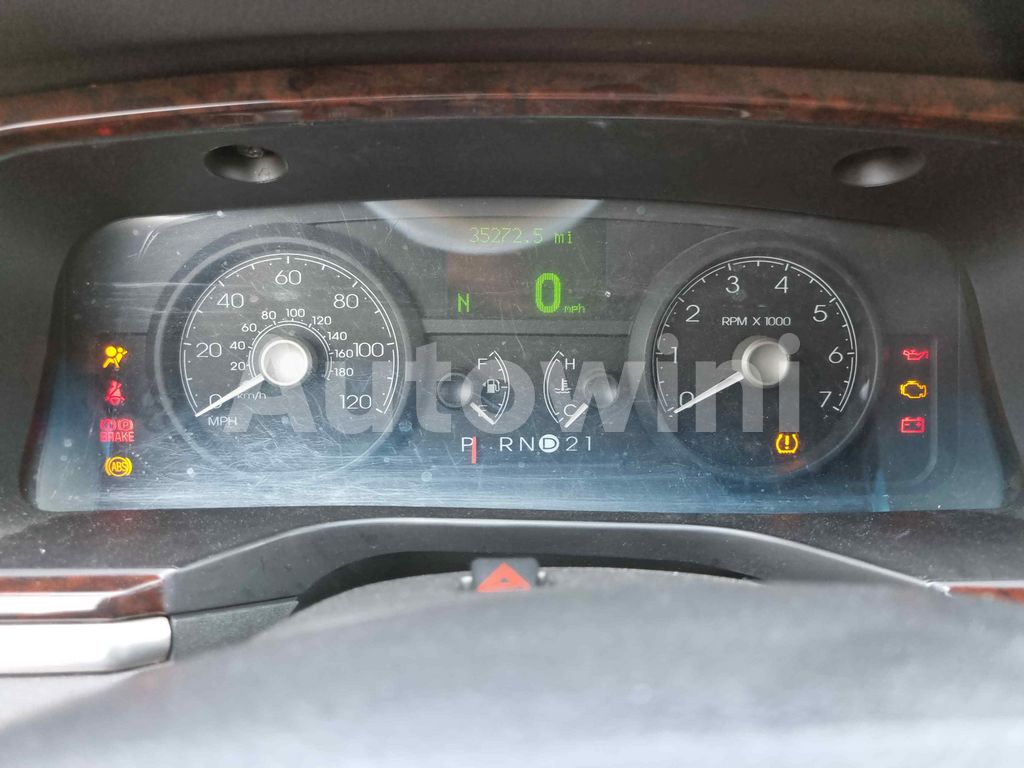 2010 LINCOLN TOWN CAR FUNERAL COACH FULL AUTO AC AT - 43