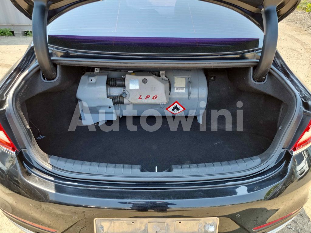 2018 HYUNDAI GRANDEUR IG AZERA LPG SM.KEY NAVI CAMERA ABS VDC - 33