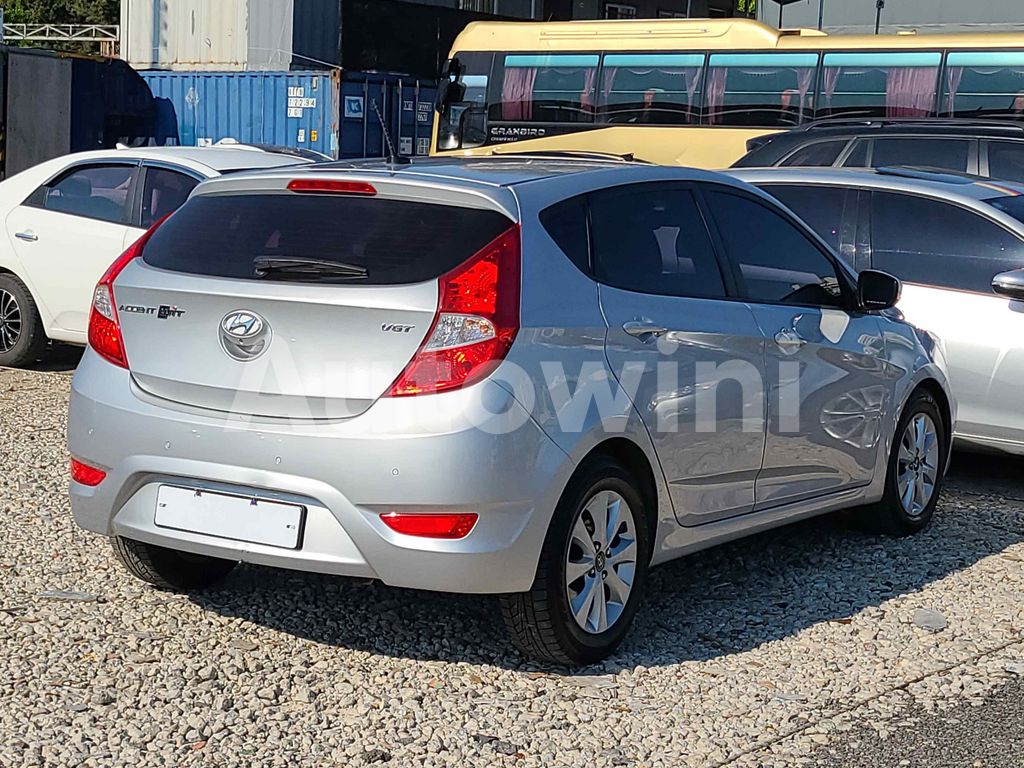 2017 HYUNDAI ACCENT  1.6 SM.KEY NAVI CAMERA ABS VDC - 8