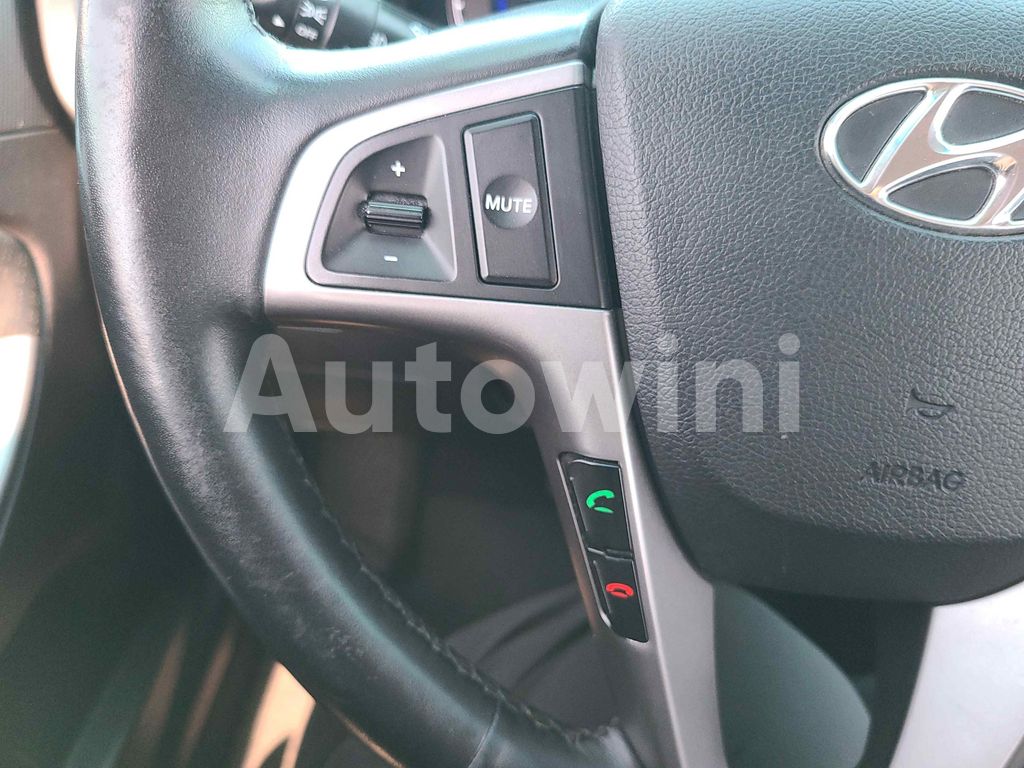 2017 HYUNDAI ACCENT  1.6 SM.KEY NAVI CAMERA ABS VDC - 19