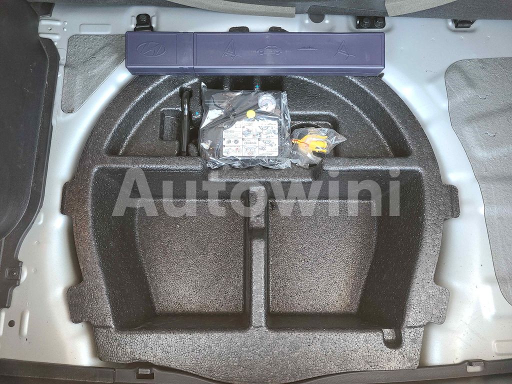 2017 HYUNDAI ACCENT  1.6 SM.KEY NAVI CAMERA ABS VDC - 36