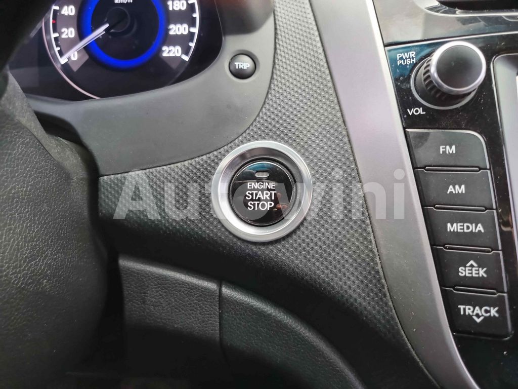 2018 HYUNDAI ACCENT  1.4 SM.KEY*2/NAVI CAMERA ABS VDC EPS TPMS AT - 19