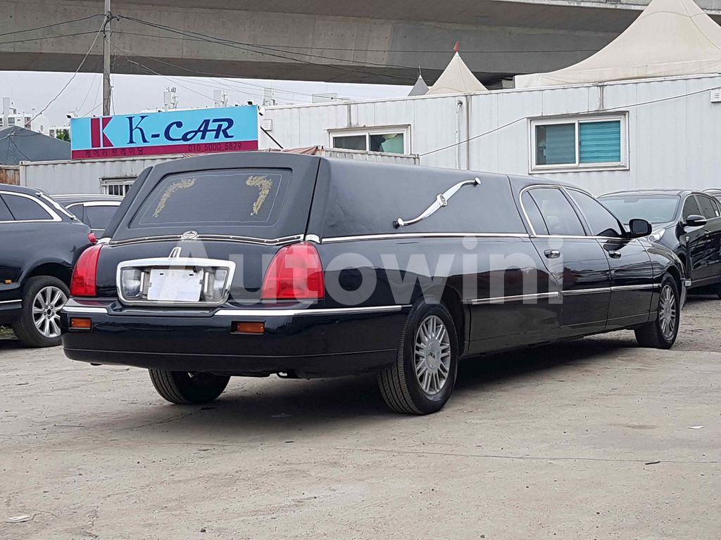 2010 LINCOLN TOWN CAR FUNERAL COACH NAVI ABS AT - 8