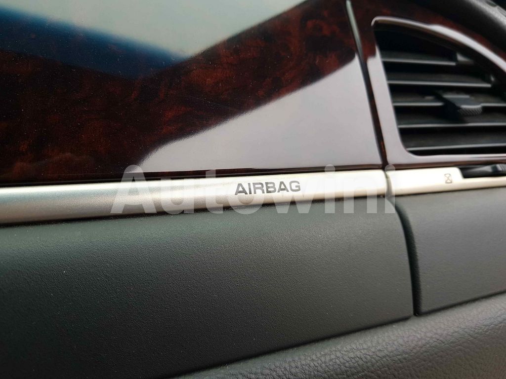 2010 LINCOLN TOWN CAR FUNERAL COACH NAVI ABS AT - 21