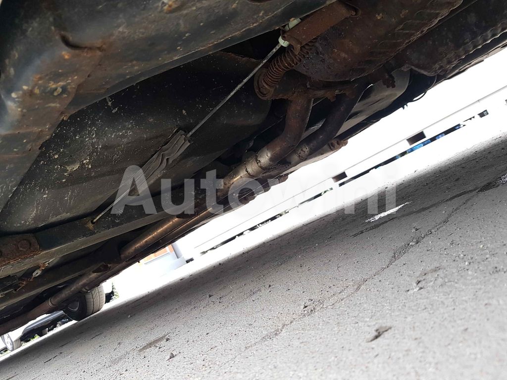 2010 LINCOLN TOWN CAR FUNERAL COACH NAVI ABS AT - 55