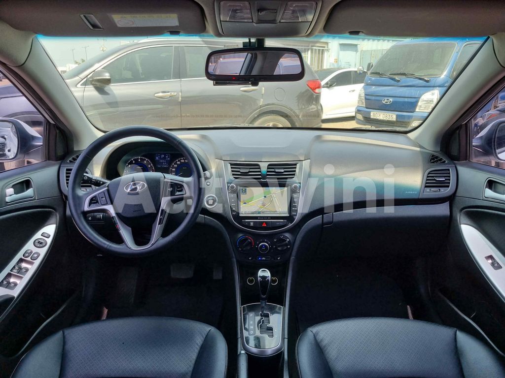 2018 HYUNDAI ACCENT  1.4 SM.KEY*2 NAVI CAM ABS VDC EPS TPMS AT - 9