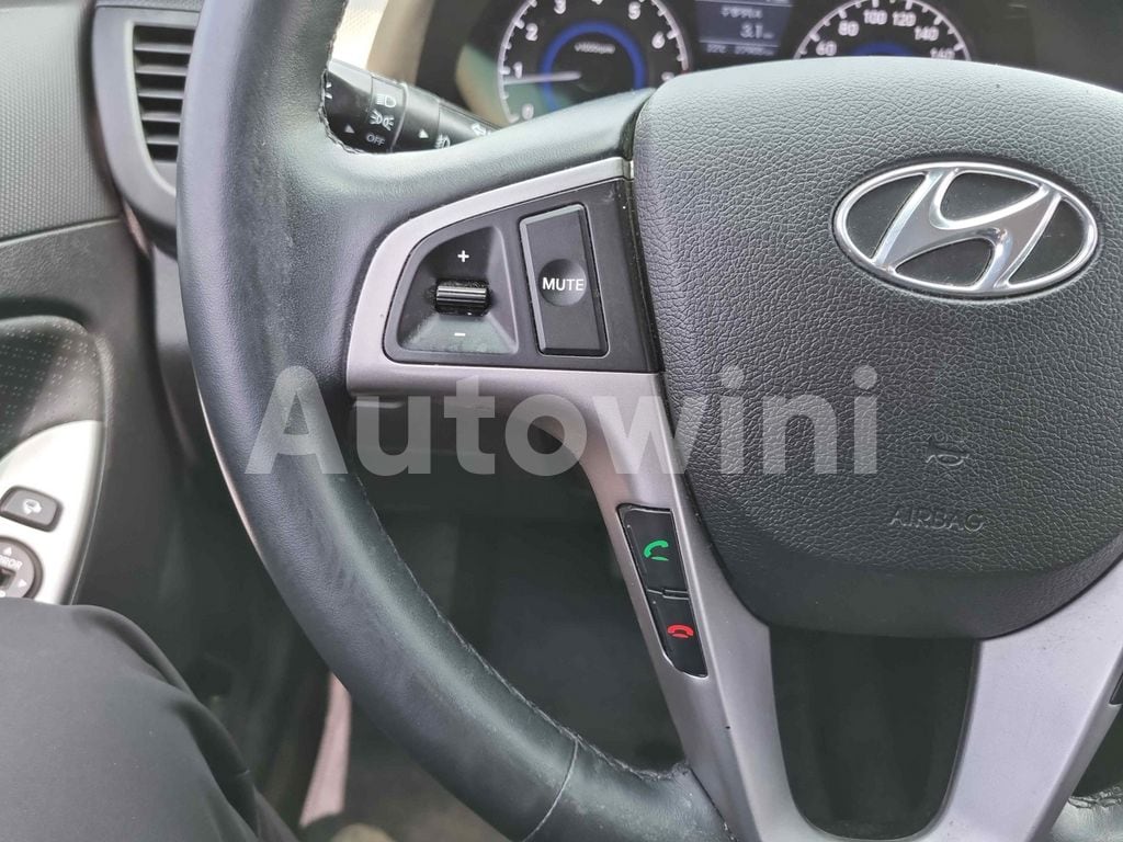 2018 HYUNDAI ACCENT  1.4 SM.KEY*2 NAVI CAM ABS VDC EPS TPMS AT - 22