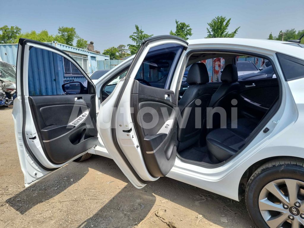 2018 HYUNDAI ACCENT  1.4 SM.KEY*2 NAVI CAM ABS VDC EPS TPMS AT - 36
