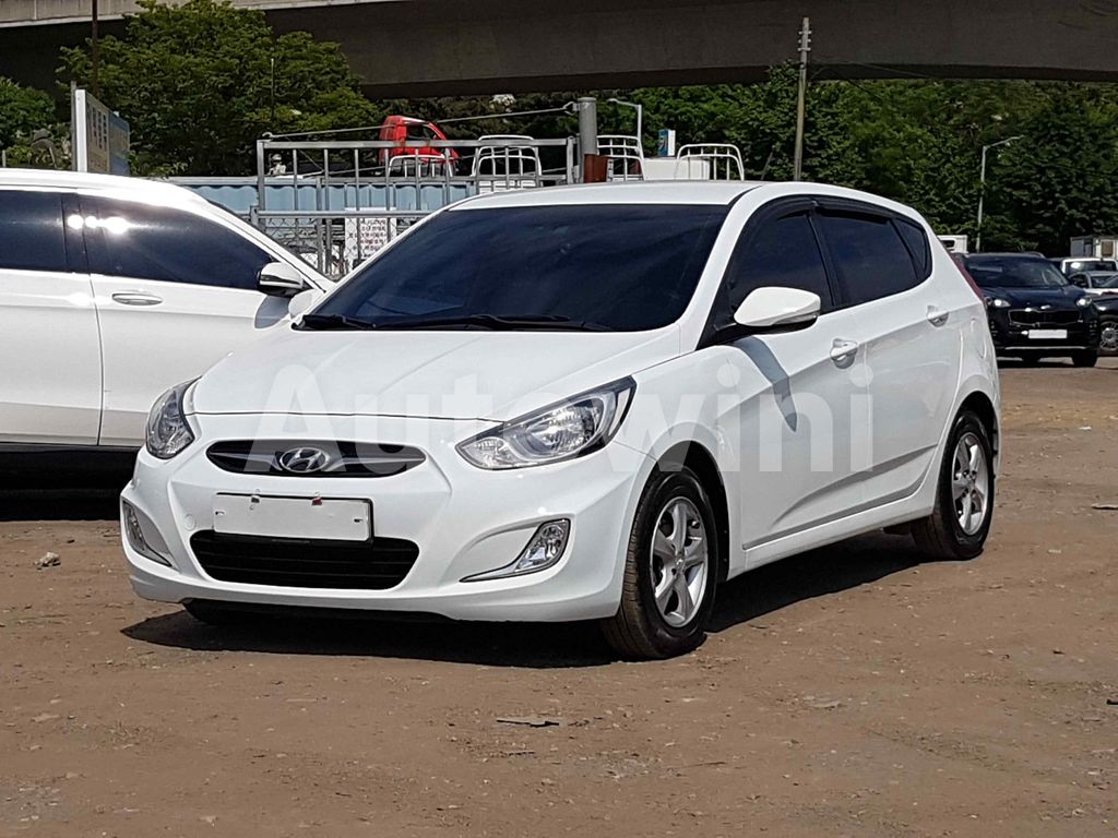 2014 HYUNDAI ACCENT  1.6 WIT REAR CAMERA ABS EPS AT - 1