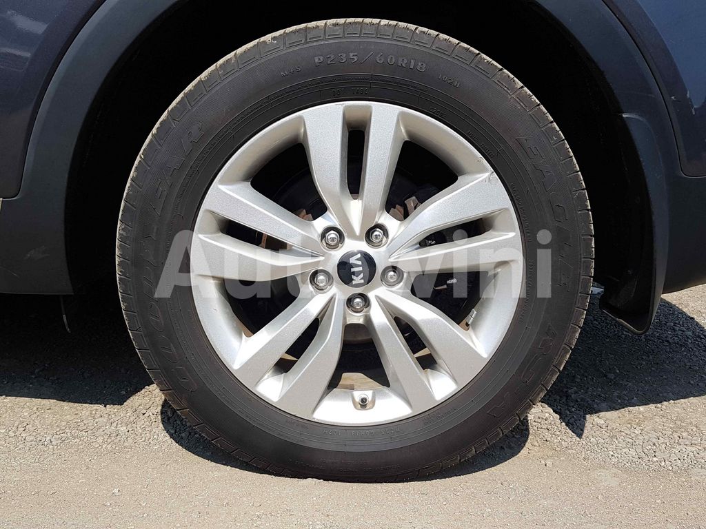 2015 KIA  SORENTO 2.0 SM.KEY NAVI CAM ABS TPMS - 53