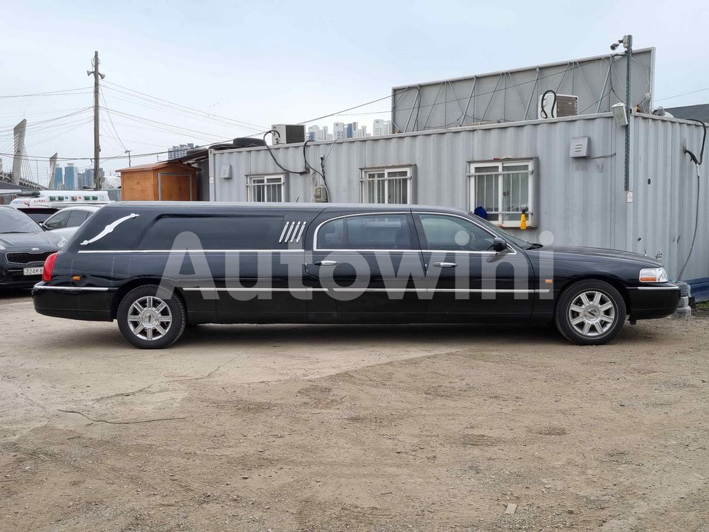 2L1FL8JW8AX750149 2010 LINCOLN TOWN CAR HEARSE/ REAR CAMERA ABS AT-4