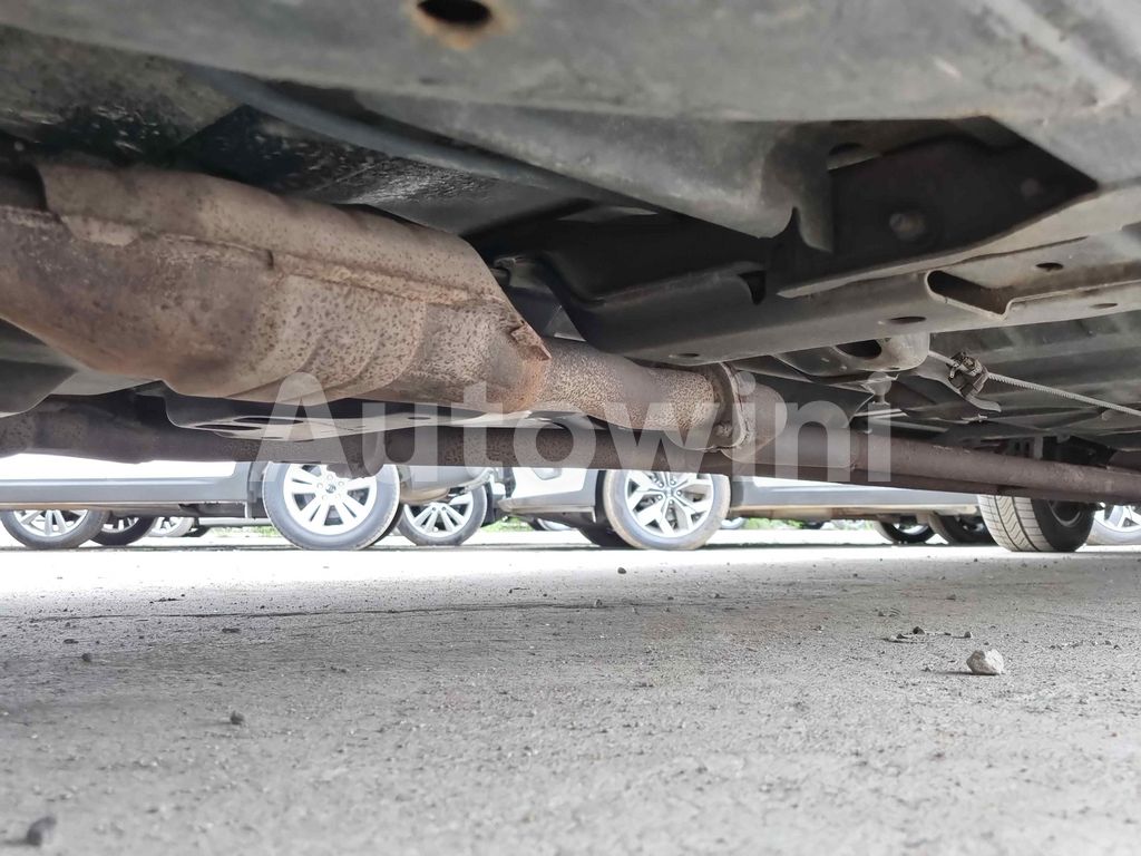 2010 LINCOLN TOWN CAR HEARSE/ REAR CAMERA ABS AT - 54
