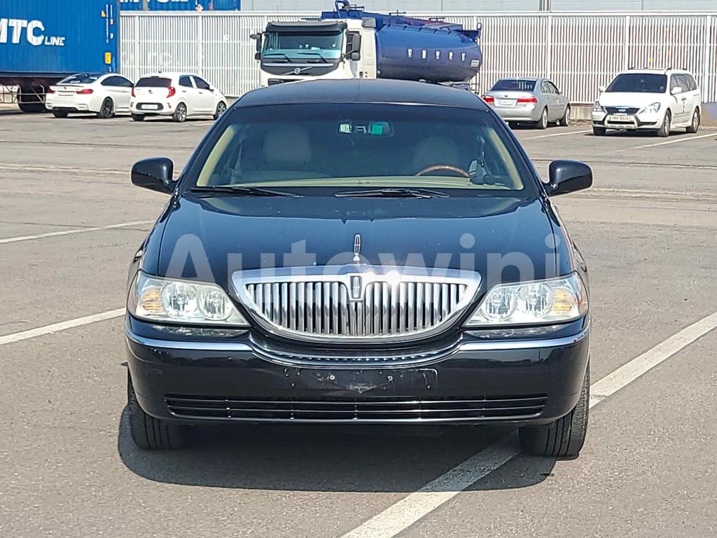 2LNBL8CV7AX623877 2010 LINCOLN TOWN CAR HEARSE BEIGE INTERIOR ABS AT-1