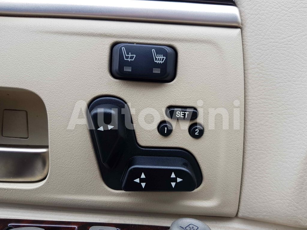 2010 LINCOLN TOWN CAR HEARSE BEIGE INTERIOR ABS AT - 21