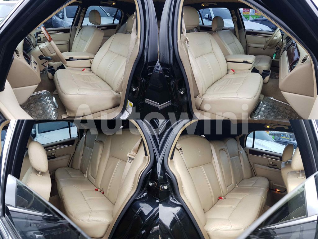2010 LINCOLN TOWN CAR HEARSE BEIGE INTERIOR ABS AT - 29