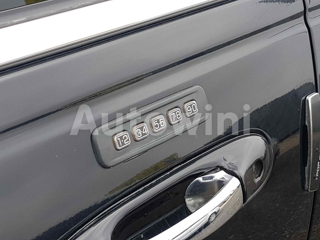 2010 LINCOLN TOWN CAR HEARSE BEIGE INTERIOR ABS AT - 42