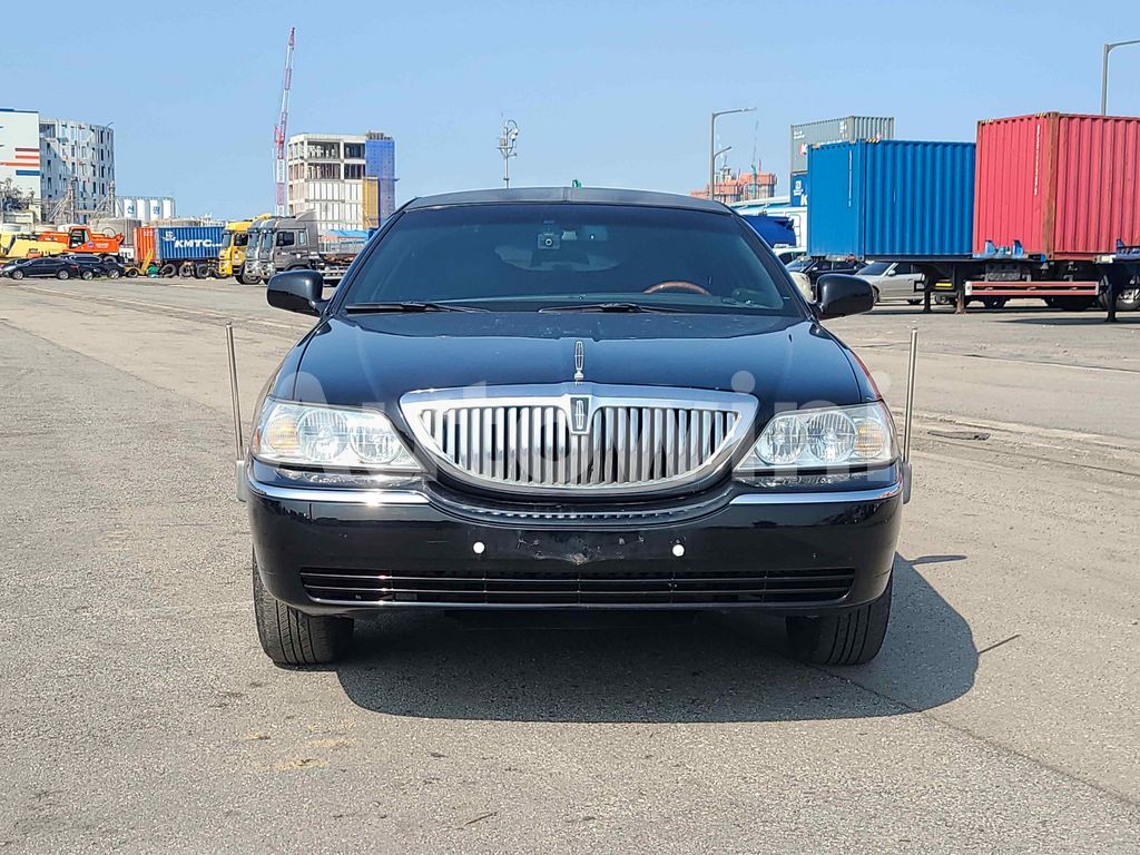 2LNBL8CW4AX618967 2010 LINCOLN TOWN CAR FUNERAL COACH/ FULL AUTO AC AT-1