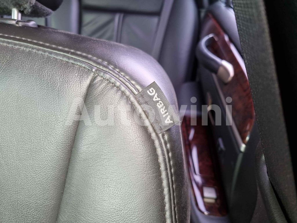 2010 LINCOLN TOWN CAR FUNERAL COACH/ FULL AUTO AC AT - 28