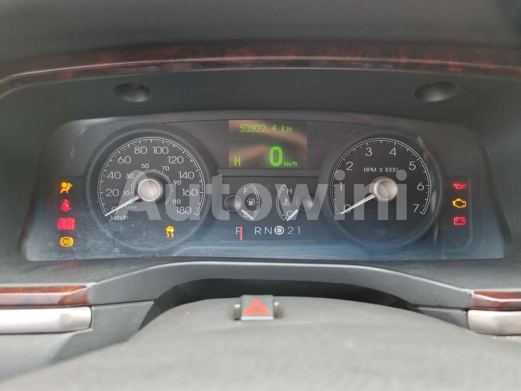 2010 LINCOLN TOWN CAR FUNERAL COACH/ FULL AUTO AC AT - 43