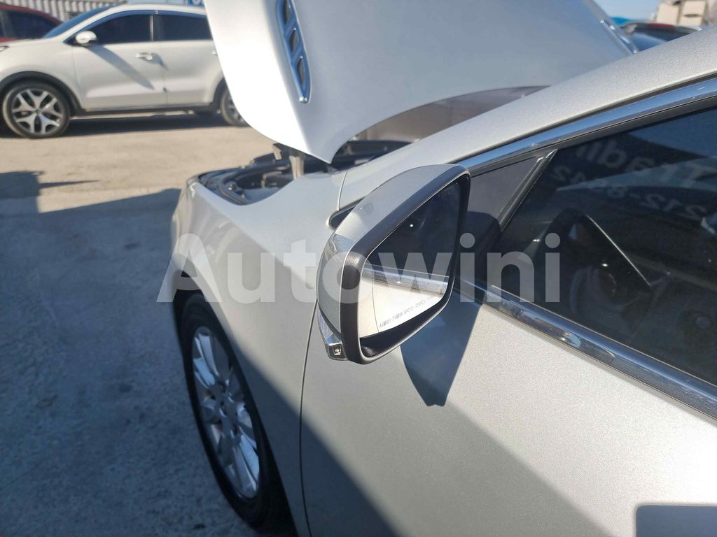 2015 GM DAEWOO (CHEVROLET) ALPHEON 2.4DOHCREARCAMERA - 33