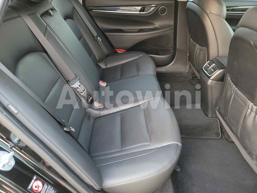 2017 HYUNDAI GRANDEUR IG AZERA NO ACCIDENT PREMIUM - 32