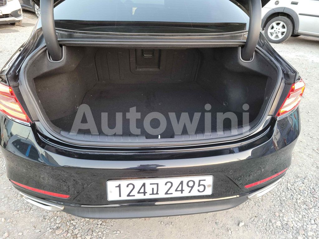 2017 HYUNDAI GRANDEUR IG AZERA NO ACCIDENT PREMIUM - 37