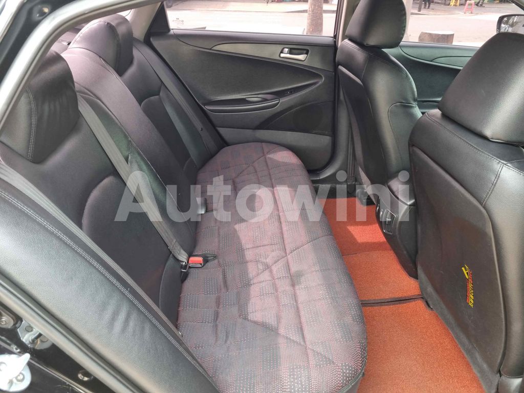 2013 HYUNDAI YF SONATA LPG AT - 34