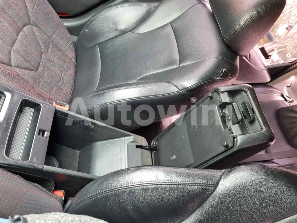 2013 HYUNDAI YF SONATA LPG AT - 50