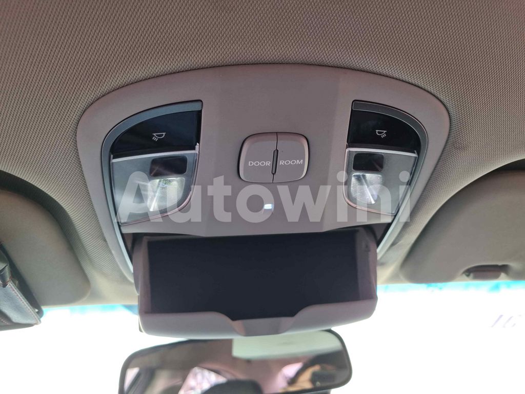 2013 HYUNDAI YF SONATA LPG AT - 51