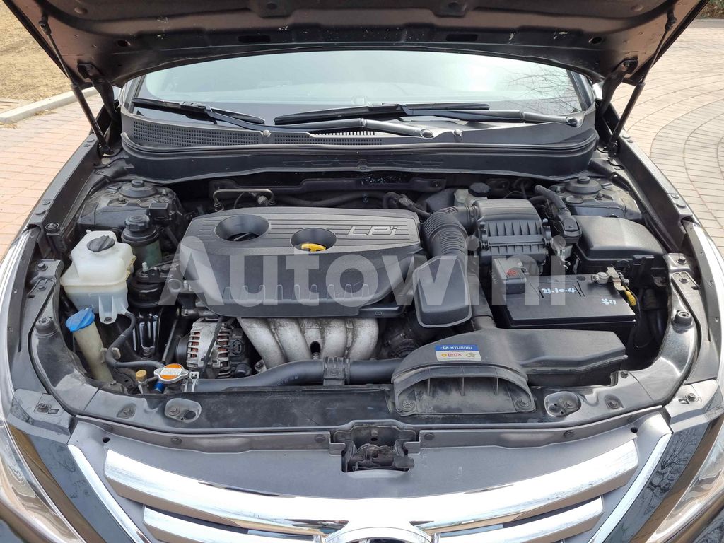 2013 HYUNDAI YF SONATA LPG AT - 52