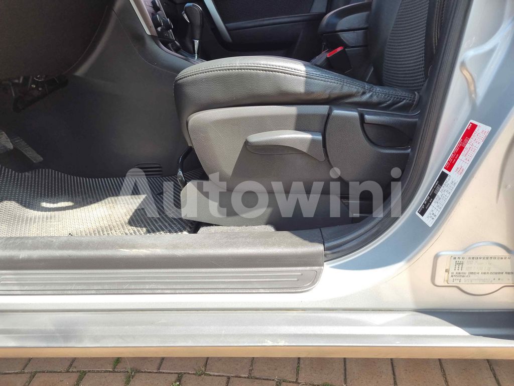 2010 GM DAEWOO (CHEVROLET) WINSTORM 4WD - 23