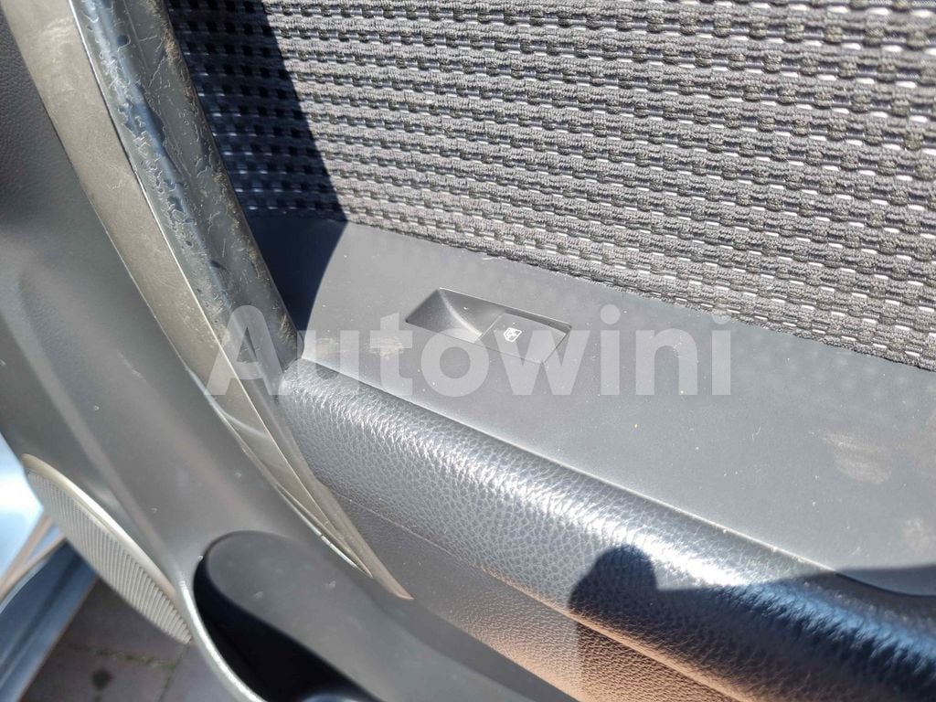 2010 GM DAEWOO (CHEVROLET) WINSTORM 4WD - 39