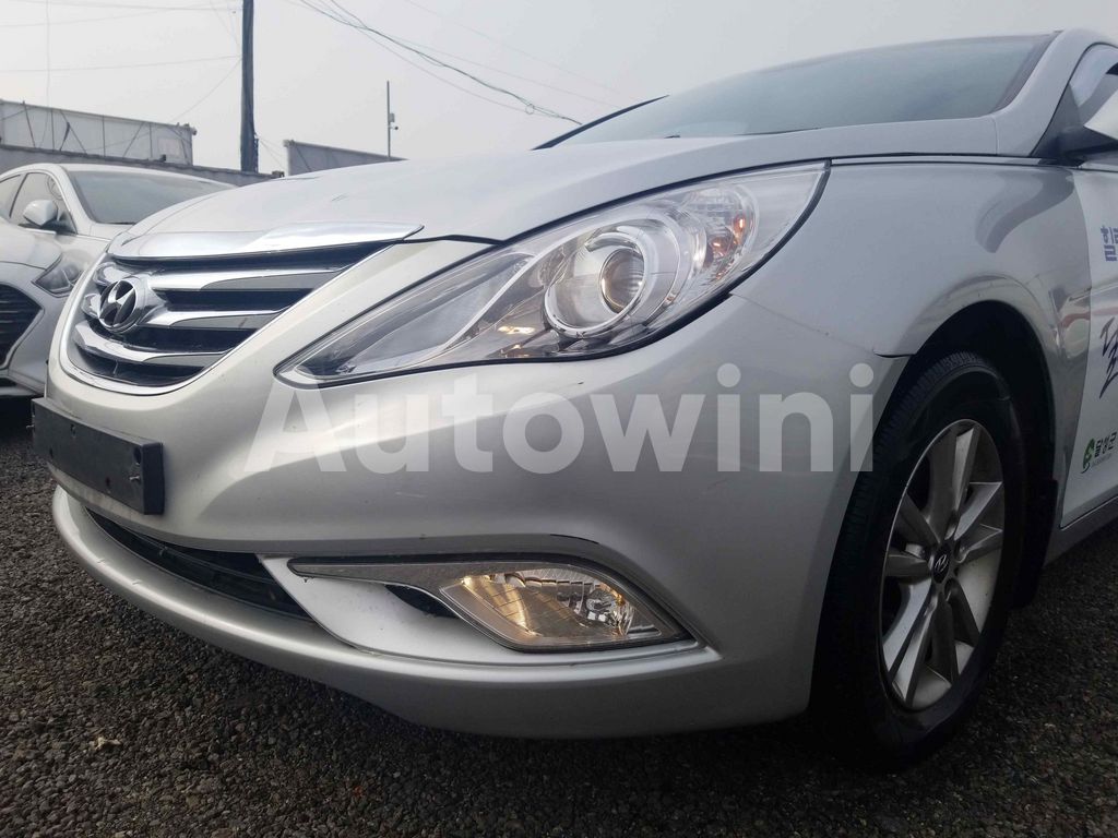 2013 HYUNDAI YF SONATA THE BRILLIANT ENGINE GOOD PRICE GOOD AAA BIG SALE - 11