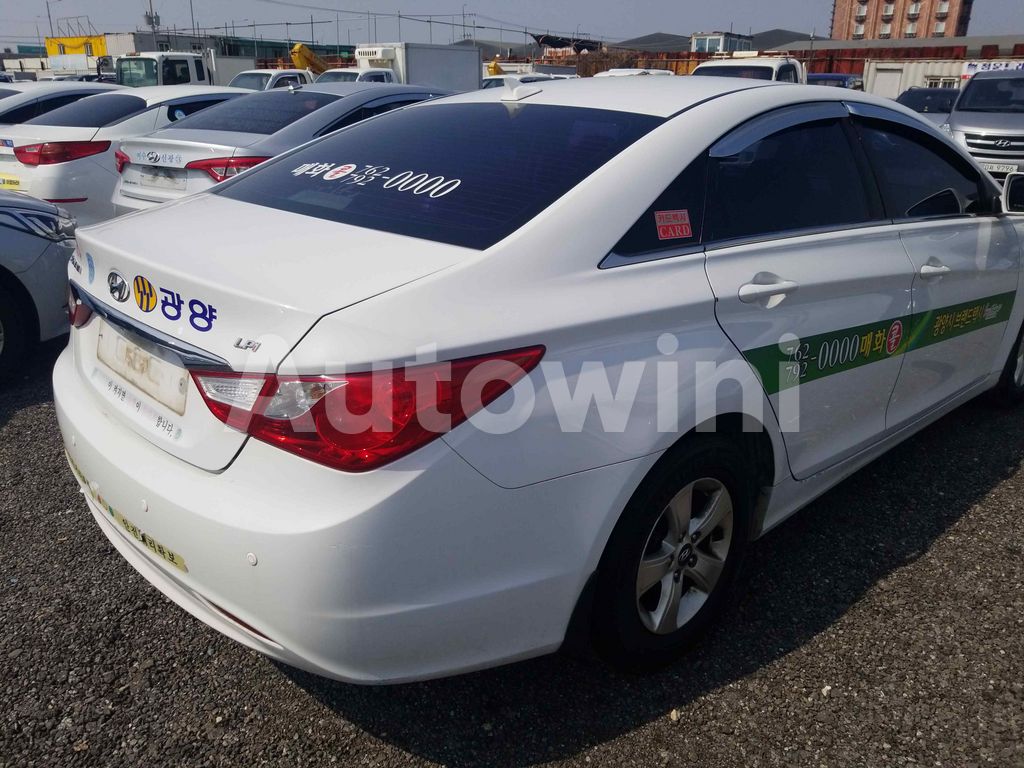 2016 HYUNDAI YF SONATA THE BRILLIANT ORIGINAL WHITE NO DAMIGE ENGINE AAA PRICE GOOD BIG SALE - 8