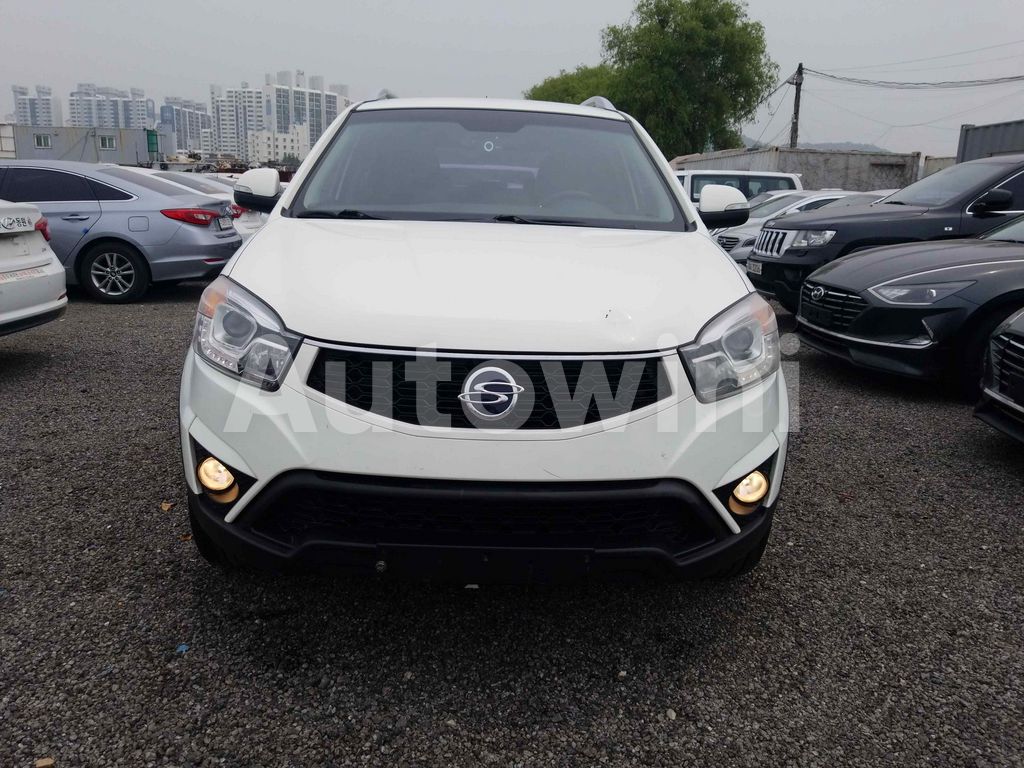 KPBBH3AK1EP160303 2014 SSANGYONG  KORANDO C 2.0 DIESEL CVT 2WD ENGINE MISSION VERY GOOD PRICE GOOD AAA HURRY UP-0