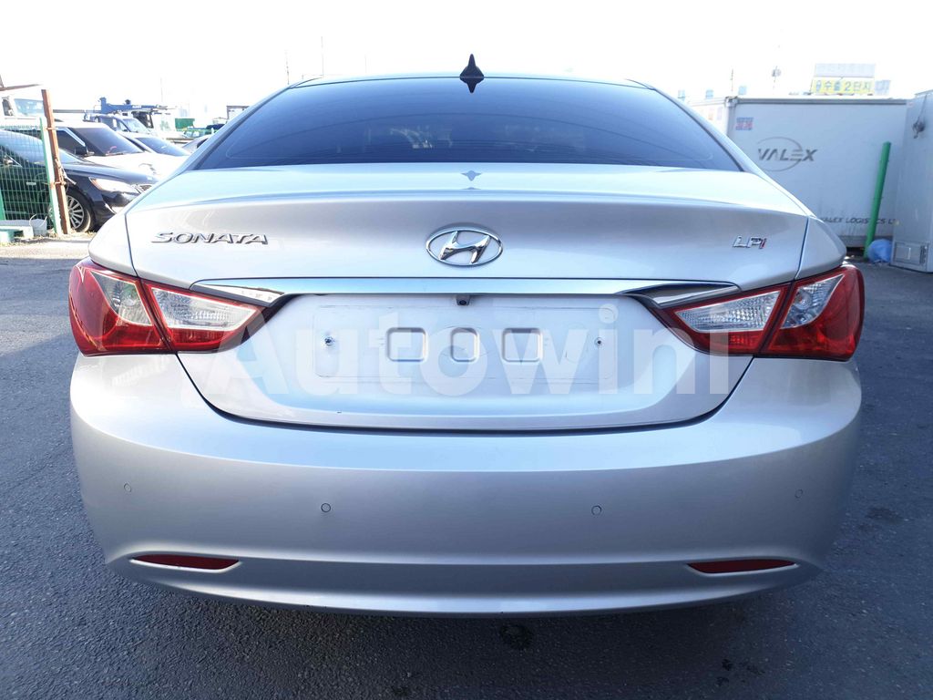2013 HYUNDAI YF SONATA LPI - 8