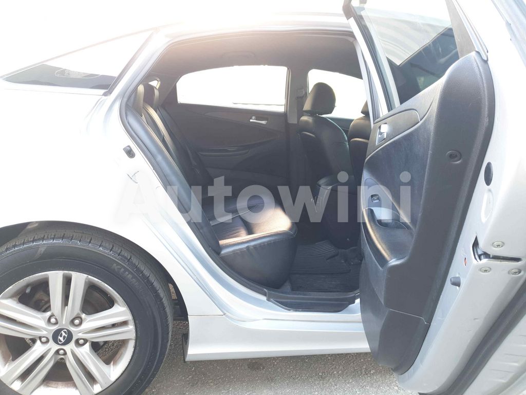 2013 HYUNDAI YF SONATA LPI - 29