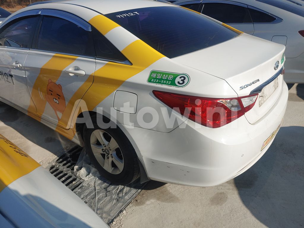 2016 HYUNDAI YF SONATA THE BRILLIANT 16OF16 TAXI REAL ODOMETER - 10