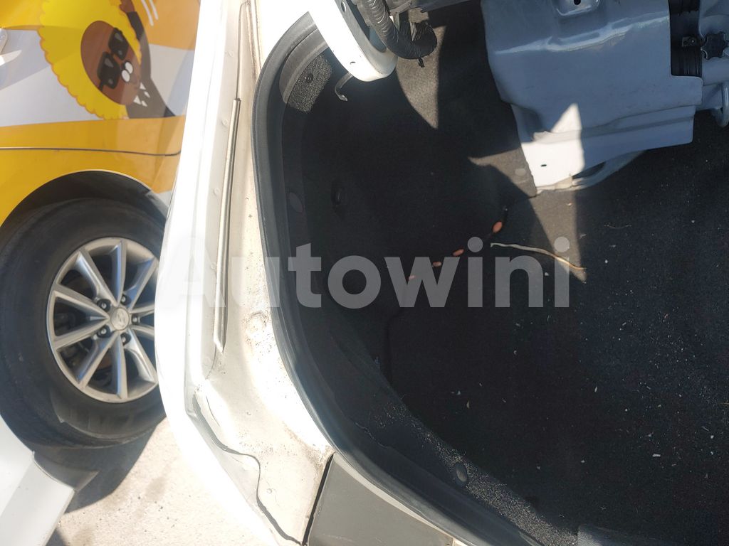 2016 HYUNDAI YF SONATA THE BRILLIANT 16OF16 TAXI REAL ODOMETER - 37