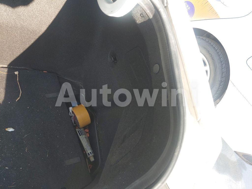 2016 HYUNDAI YF SONATA THE BRILLIANT 16OF16 TAXI REAL ODOMETER - 38