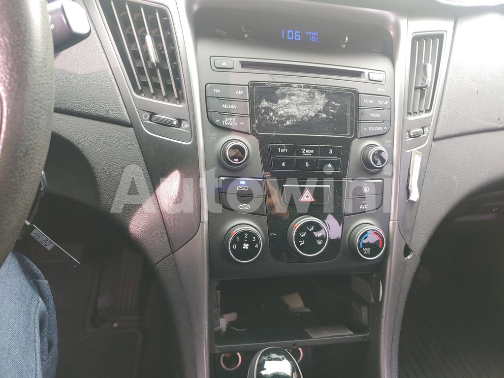 2016 HYUNDAI YF SONATA THE BRILLIANT 16OF16 TAXI REAL ODOMETER - 24