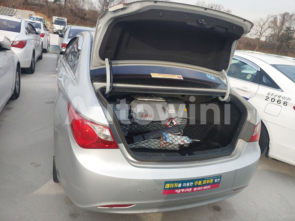2016 HYUNDAI YF SONATA THE BRILLIANT 16OF16 TAXI REAL ODOMETER - 34