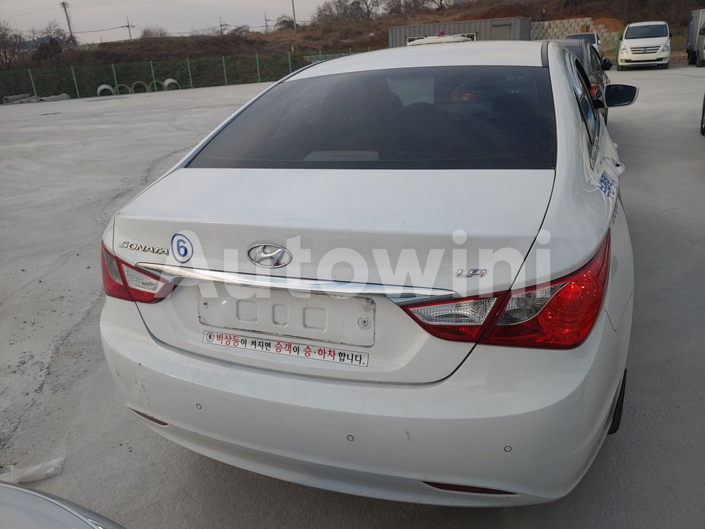 2016 HYUNDAI YF SONATA THE BRILLIANT 16OF16 TAXI REAL ODOMETER - 7