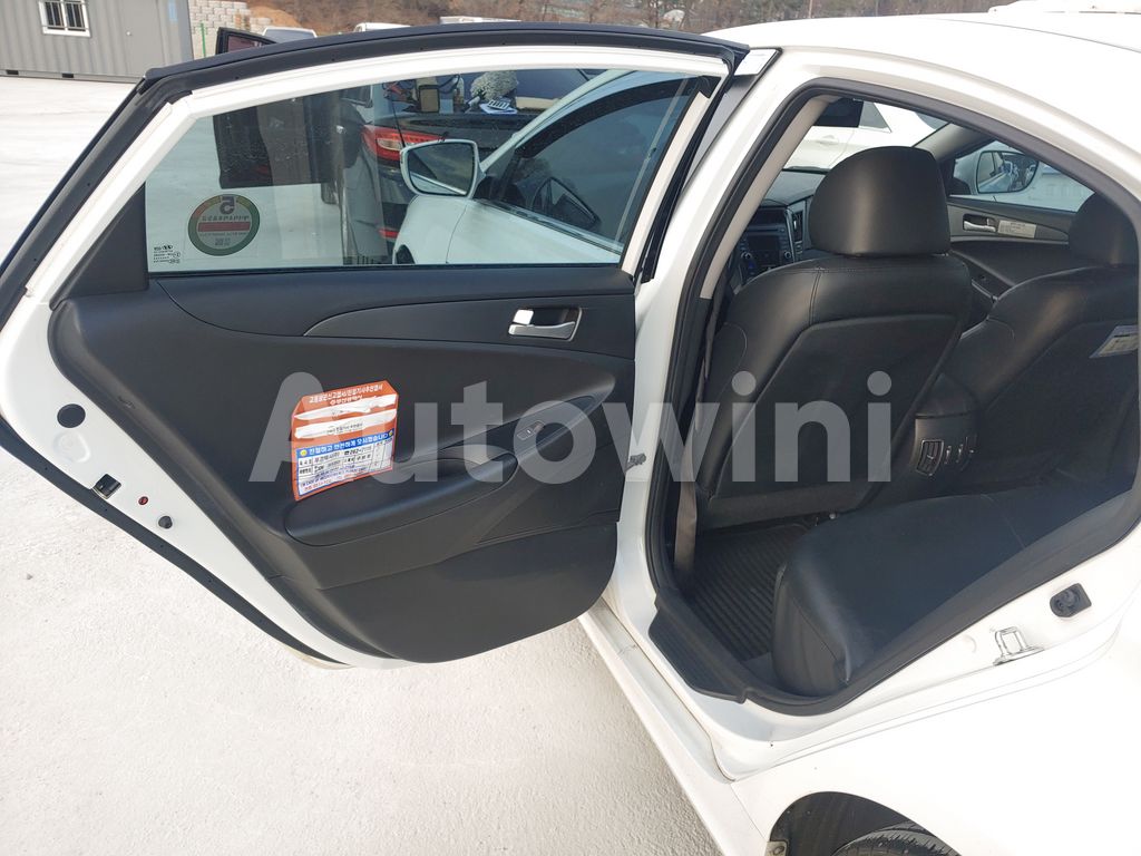 2016 HYUNDAI YF SONATA THE BRILLIANT 16OF16 TAXI REAL ODOMETER - 14