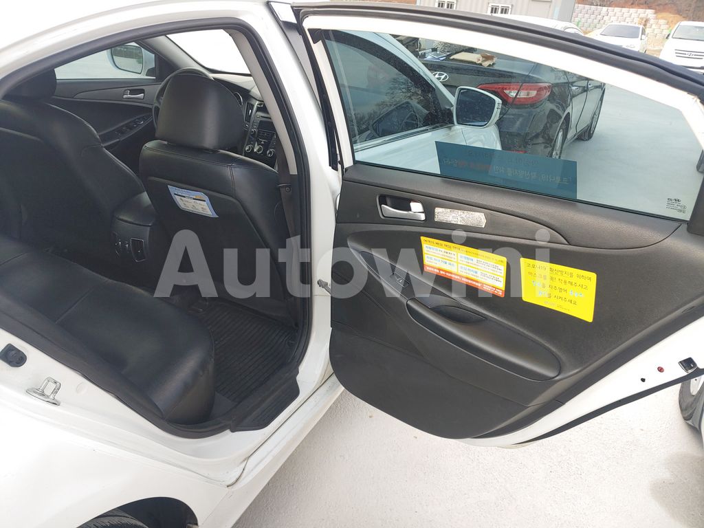 2016 HYUNDAI YF SONATA THE BRILLIANT 16OF16 TAXI REAL ODOMETER - 16