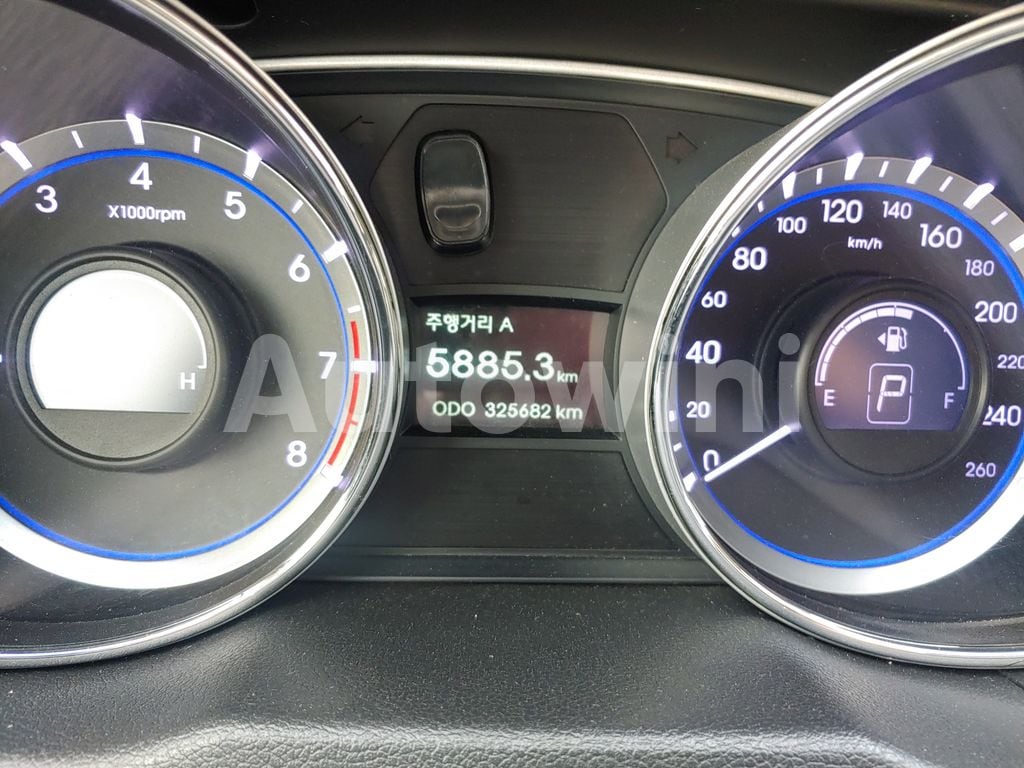 2016 HYUNDAI YF SONATA THE BRILLIANT 16OF16 TAXI REAL ODOMETER - 20
