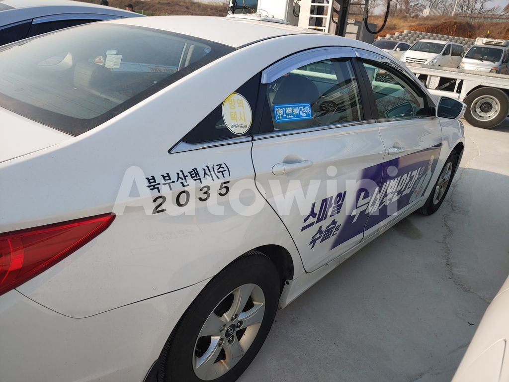 2016 HYUNDAI YF SONATA THE BRILLIANT 16OF16 TAXI REAL ODOMETER - 7